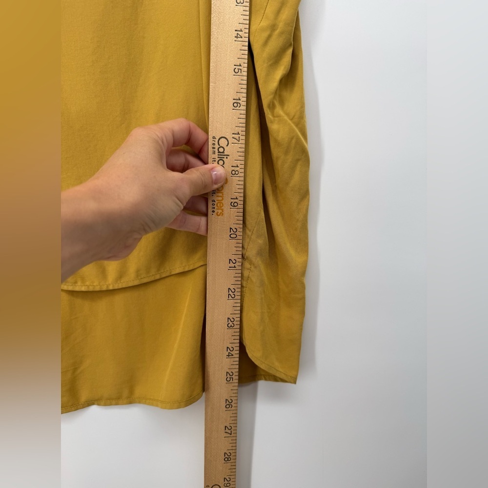 NWT Old Navy Yellow Viscose Top Large - Picture 5 of 7